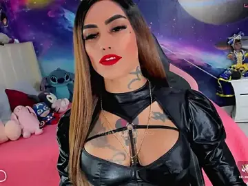 Stripchat Nude Webcam of Nella_Dolls