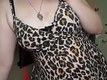 Stripchat Live Sex Cam of RinaRiii