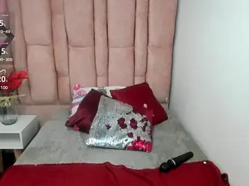 Stripchat Free Live Porn of Issa_Milf__