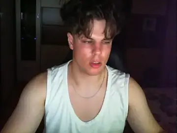 Stripchat Live Porn of kanewolf_55