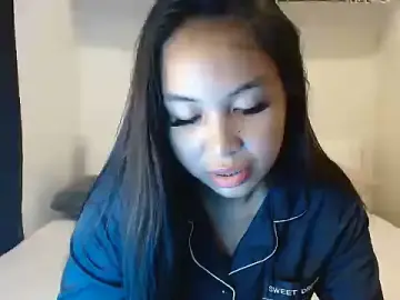 Stripchat Free Live Porn of ItsXxxcole3