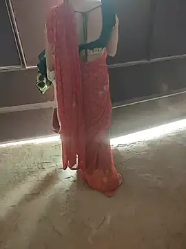 Stripchat Live Porn of COUPLLE_VILLAGE