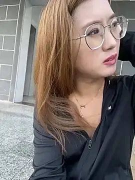 Stripchat Live Porn of redrose520