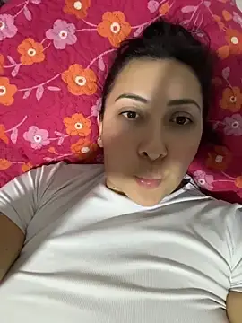 Stripchat Free Porn Cam of KittyObsession