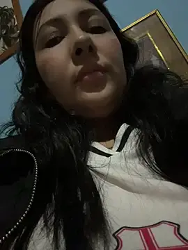 Stripchat Sex Cam of KittyObsession