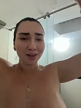 Stripchat Sex Cam of ava_blue