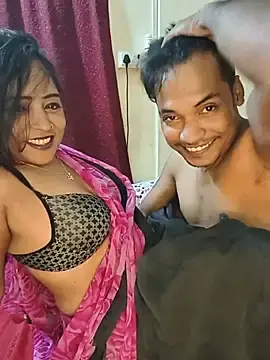 Stripchat Adult Webcam of Hotbhabi305