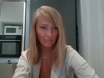 Stripchat Free Live Porn of Satu8