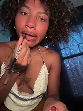 Stripchat Live Porn of Zafiro_fire