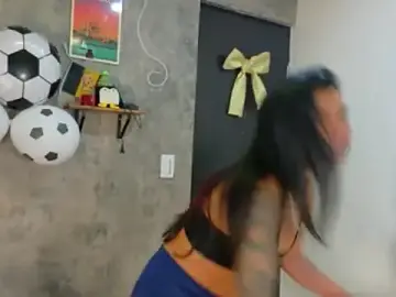 Stripchat Sex Cam of Devil_AliceXo