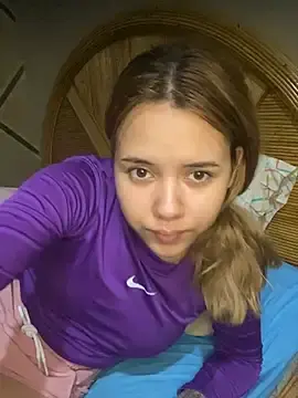 Stripchat Watch Live Sex Cams of coupleyys