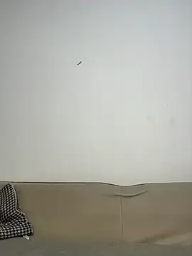 Stripchat Live Sex Cam of luo-77