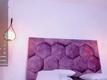 Stripchat Free Live Porn of nicol_giraldoo