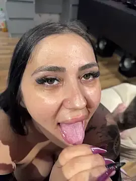 Stripchat Live Porn of Evamendez02