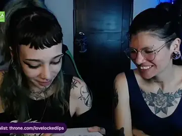 Stripchat Best live sex cam show of lovelockedlips