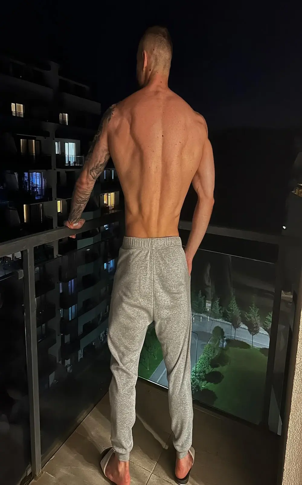 AaronMuscle