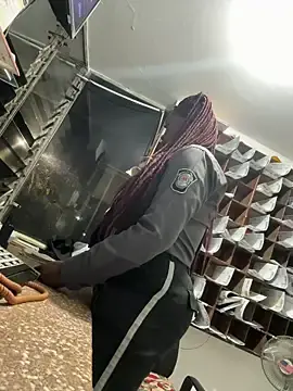 Stripchat Sex Cam of CiaraEbony
