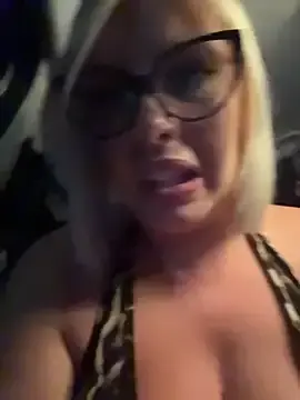 Stripchat Best live sex cam show of EvaWelly
