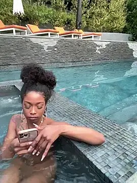 Stripchat Live Porn of mismialove