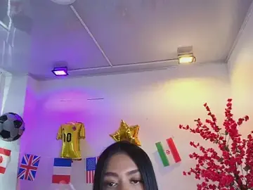 Stripchat Live Sex of Sophie_clay
