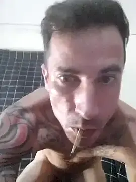 Stripchat Sex Cam of roludoogato