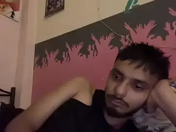 Stripchat Free Porn Cam of CutieDickBoiii