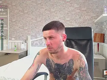 Stripchat Live Porn of JonahShaw
