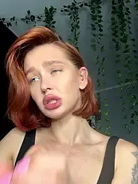 Stripchat Adult Webcam of LittleFox___