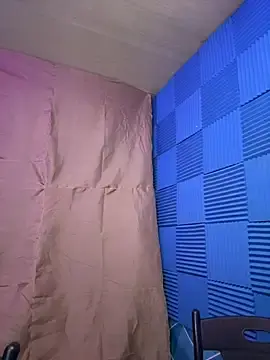 Stripchat Live Porn of Bomb_Maddy