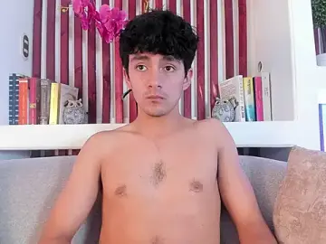 Stripchat Free Live Porn of Axel_Draven