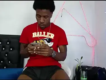 Stripchat Live Porn of Damian_hart_24CM