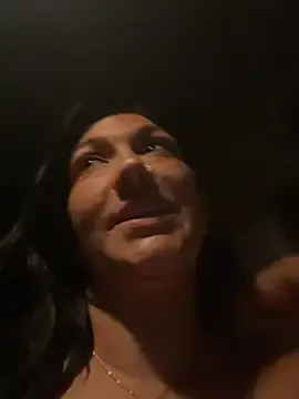 Stripchat Live Sex of LittleMissEeve