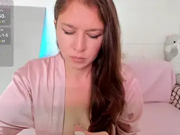 Stripchat Watch Live Sex Cams of Lil_Foxy9