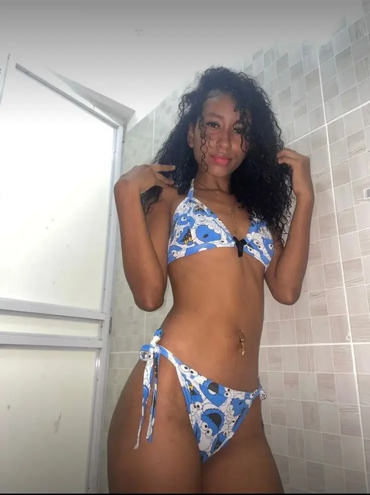 vicky_castillo
