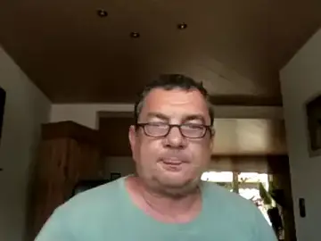 Stripchat Free Live Porn of Nobbie444