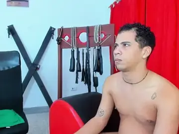 Stripchat Adult Webcam of Mateo_and_Jose