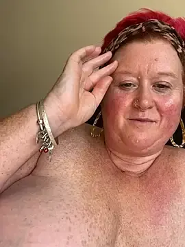 Stripchat Best live sex cam show of BustyRedxx