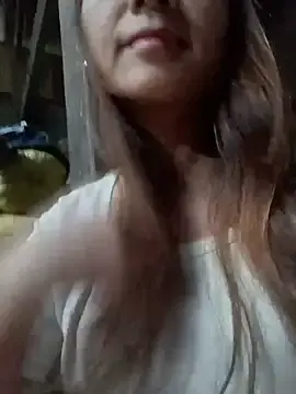 Stripchat Live Sex Cam of Maikute9696