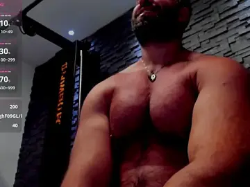 Stripchat Watch Live Sex Cams of David_Big_Daddy