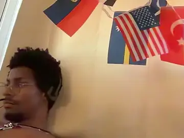 Stripchat Sex Cam of HoleBreeder