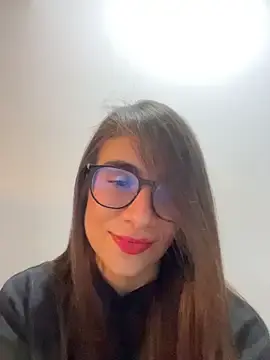 Stripchat Adult Webcam of MariaIsabella8