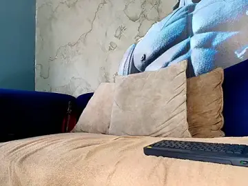 Stripchat Adult Webcam of Vans_Ross