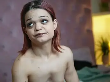 Stripchat Private Sex Chat of MaiaMini