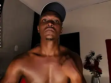 Stripchat Free Live Porn of DannSmmith