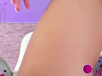 Stripchat Live Sex of adara_le