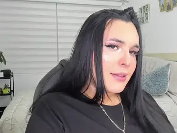 Stripchat Free Live Porn of naty_pink
