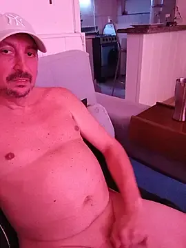 Stripchat Free Porn Cam of FocussedFreckle