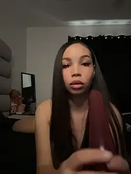 Stripchat Best Webcam of nikkiloveee
