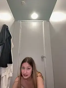 Stripchat Adult Video Chat of blonde_exe