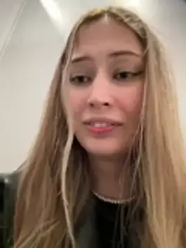 Stripchat Sex Chat of blonde_exe